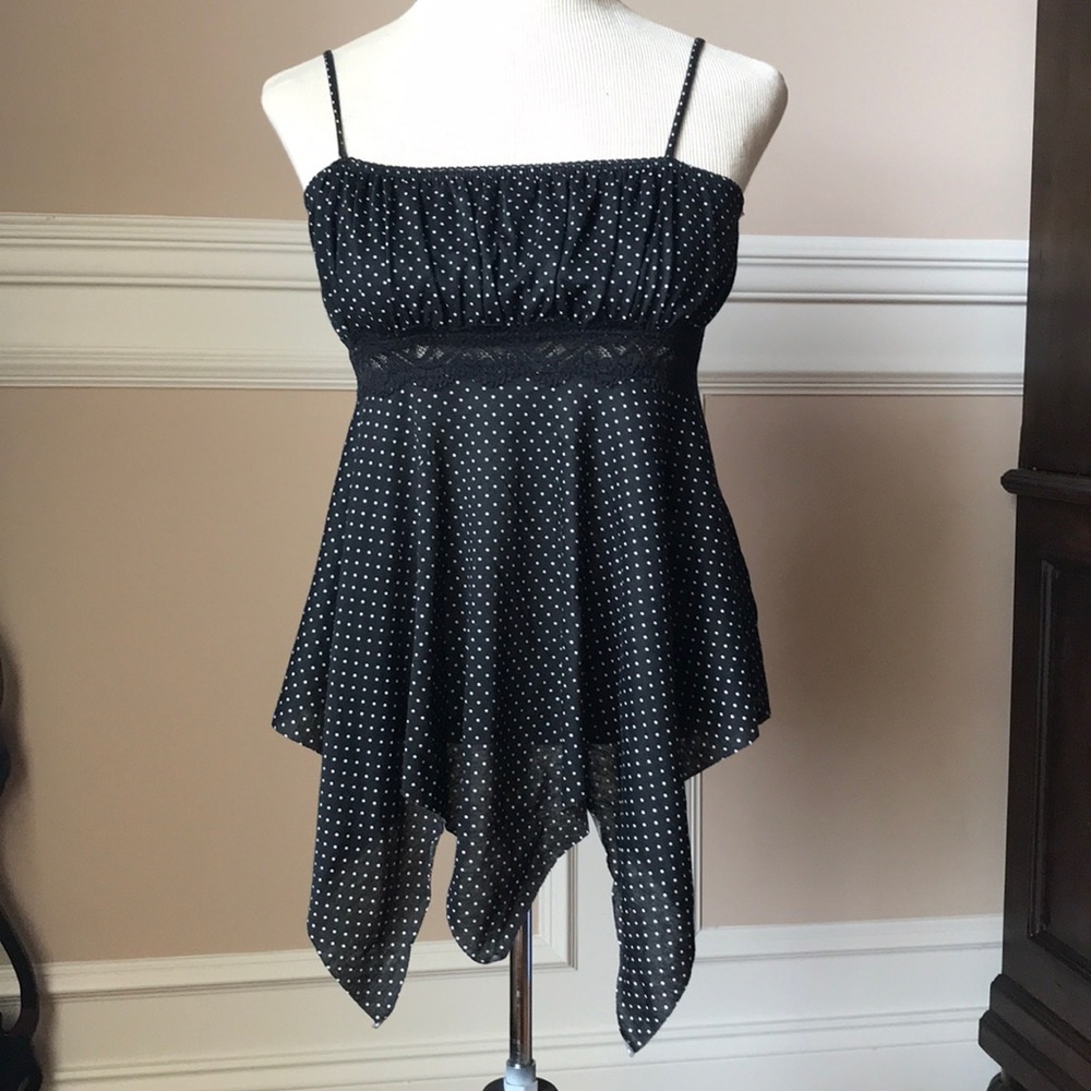 Black & white polka dot tank top